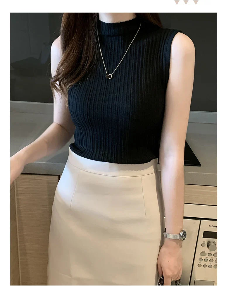 Slim Knitted Sleeveless Sweater for Women - Casual Elegance