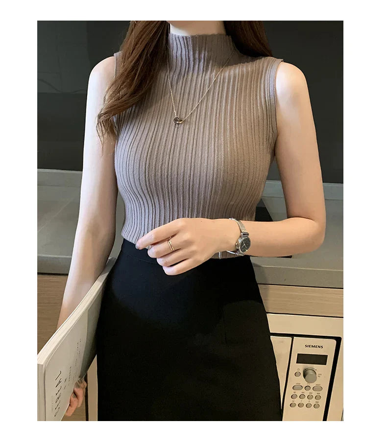 Slim Knitted Sleeveless Sweater for Women - Casual Elegance