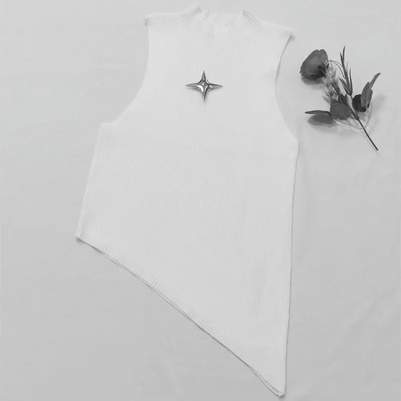 Y2K Women’s Sleeveless Knit Crop Top - Fitted & Stretchy