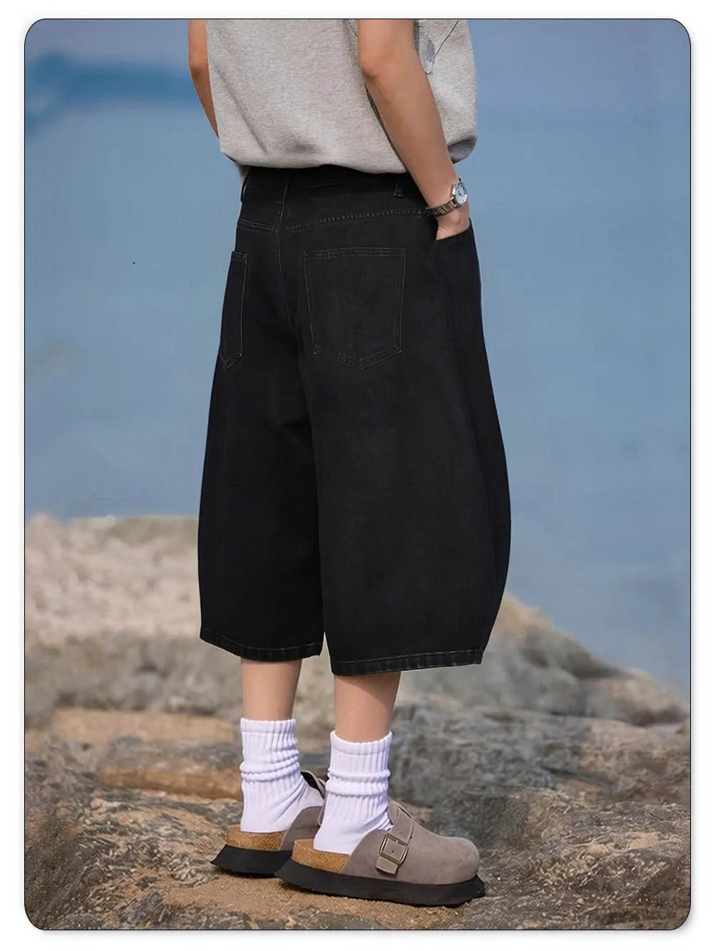 Baggy Wide Leg Black Denim Shorts for Spring and Summer