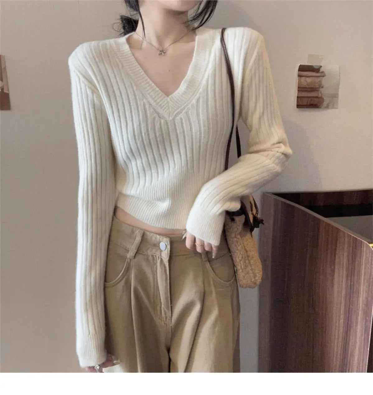 Slim Pullover Sweater for Women in Heavyweight Polyester