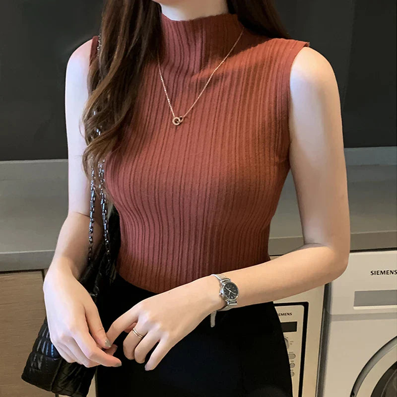 Slim Knitted Sleeveless Sweater for Women - Casual Elegance