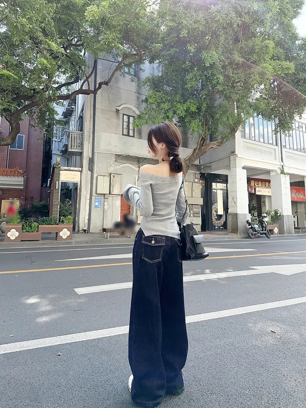 Cropped Off Shoulder Knitted Pullover for Women